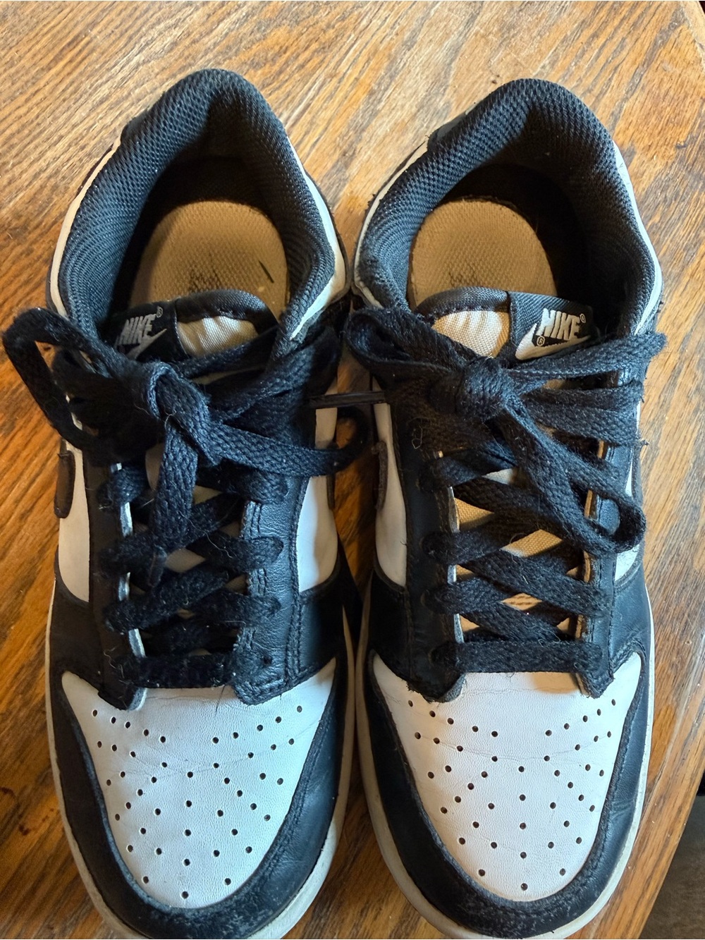 Nike Black and White Low-Top Trainers